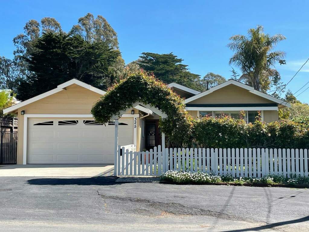 325 Martin Drive, Aptos, CA 95003