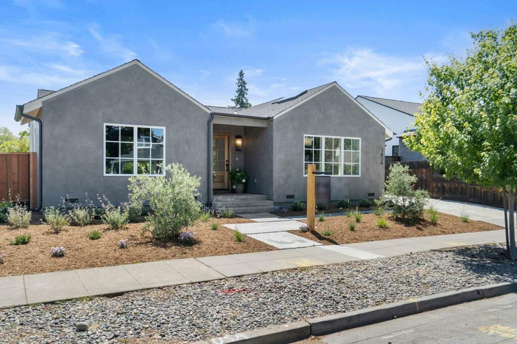 1434 Virginia Avenue, Redwood City, CA 94061