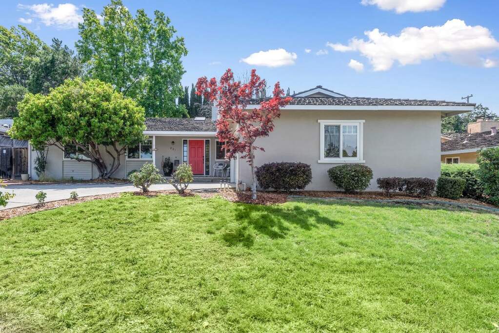 221 Mattson Avenue, Los Gatos, CA 95032