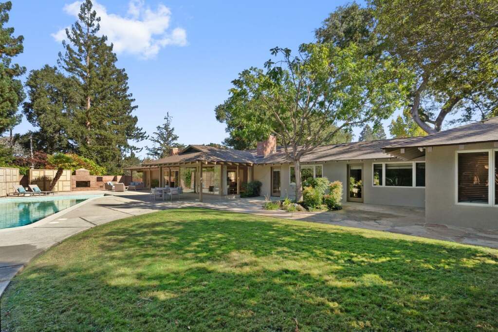 1670 Oak Avenue, Menlo Park, CA 94025