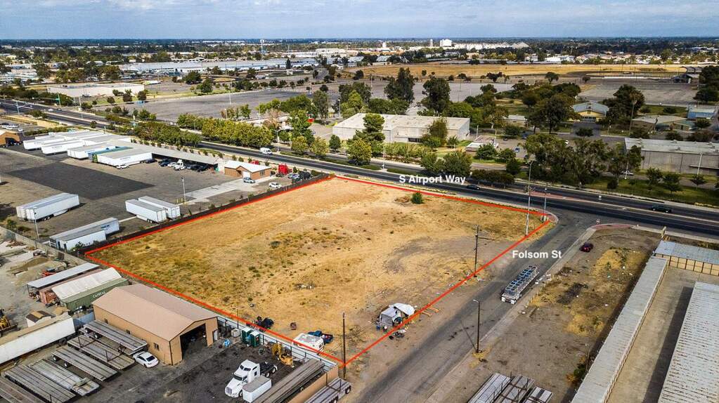  S Airport, Stockton, CA 95206