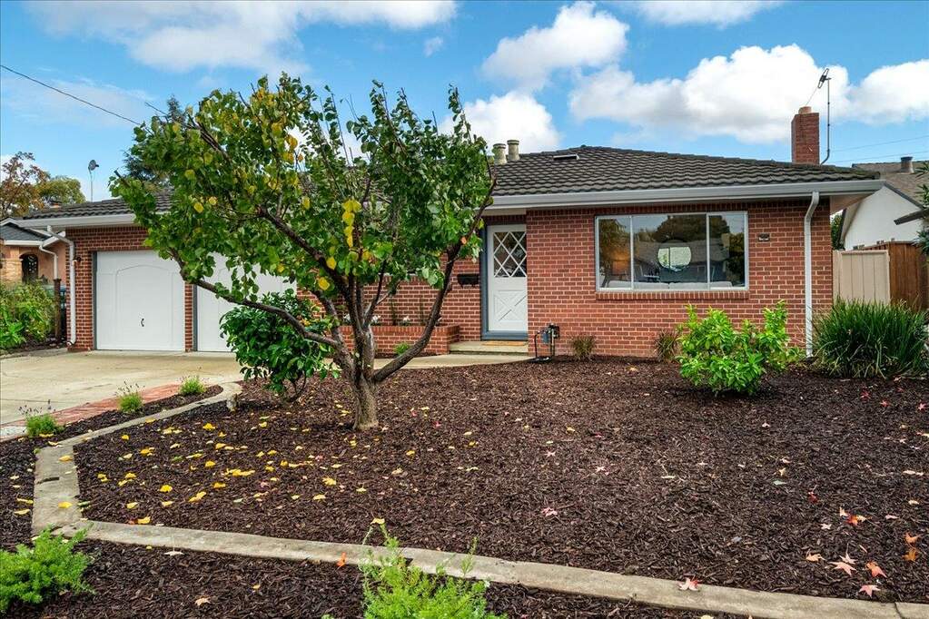 1458 De Tracey Street, San Jose, CA 95128