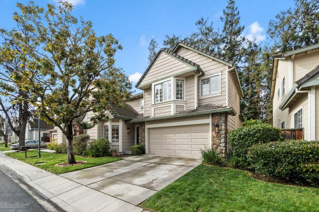 104 Danbury Lane, Redwood City, CA 94061