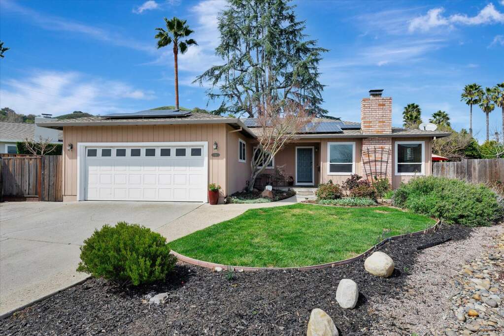 15440 Sierra Morena Court, Morgan Hill, CA 95037
