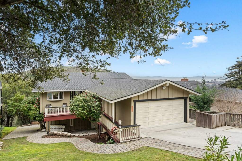3342 Lower Lock Avenue, Belmont, CA 94002
