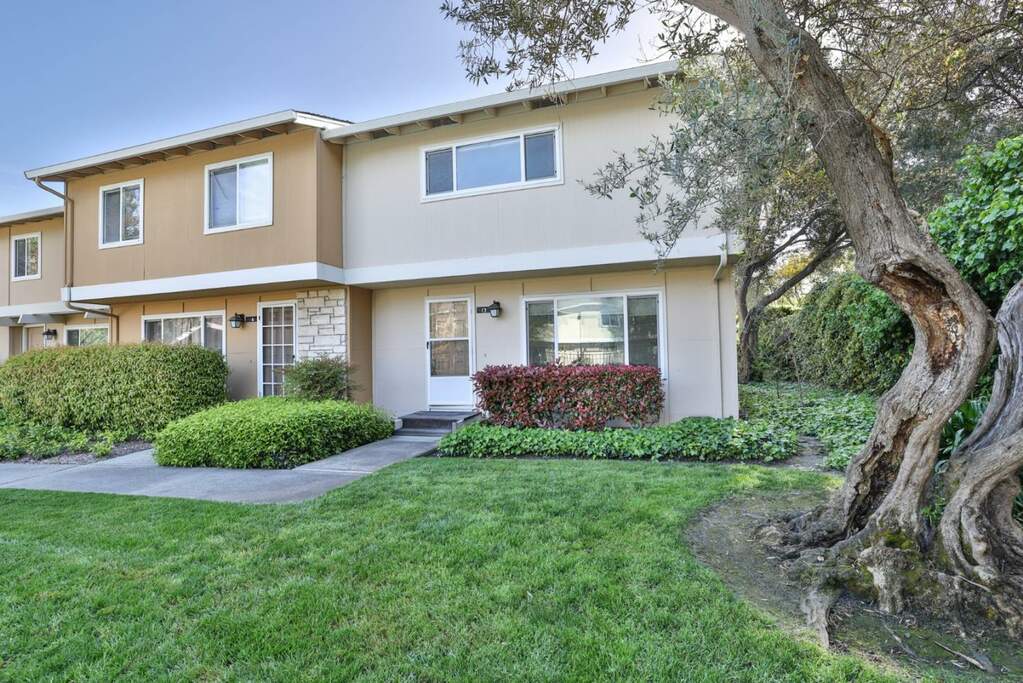 13 Sutter Creek Lane, Mountain View, CA 94043