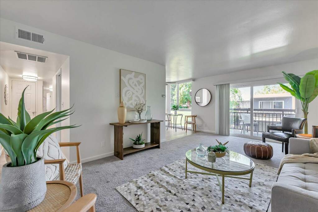 183 Del Medio Avenue #304, Mountain View, CA 94040