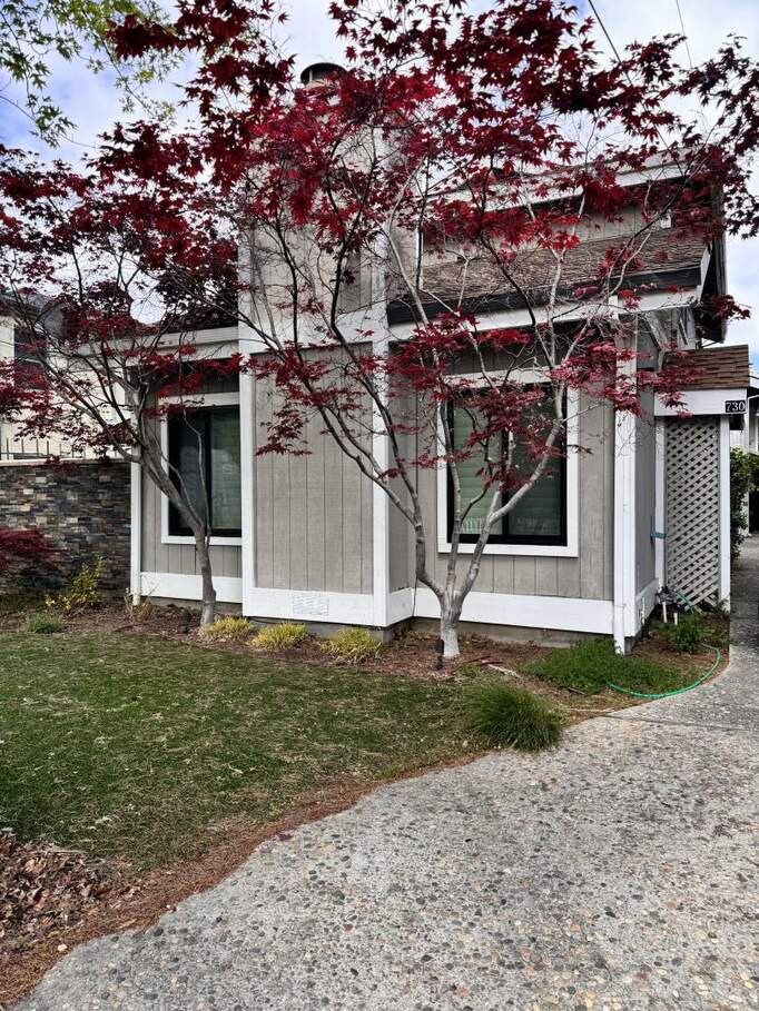 730 University Drive, Menlo Park, CA 94025