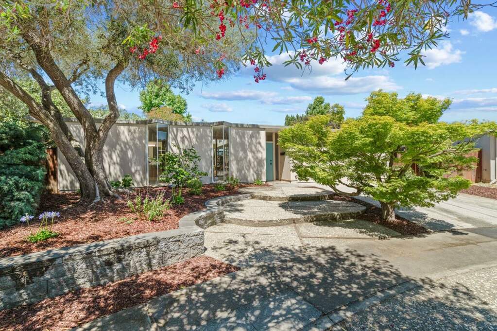 983 Susquehanna Court, Sunnyvale, CA 94087
