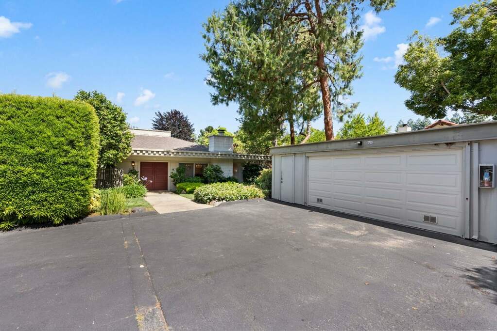 73 Los Altos Square, Los Altos, CA 94022