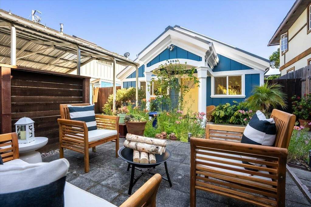 4980 Capitola Road, Capitola, CA 95010