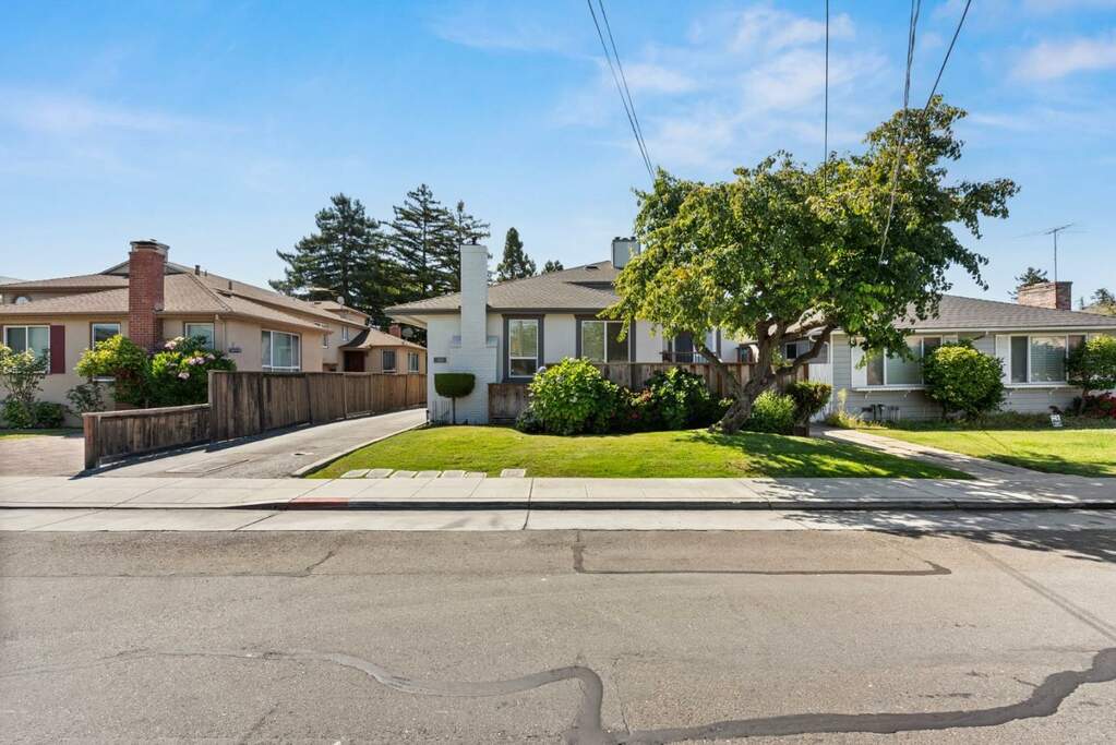 115 Hobart Avenue #F, San Mateo, CA 94402