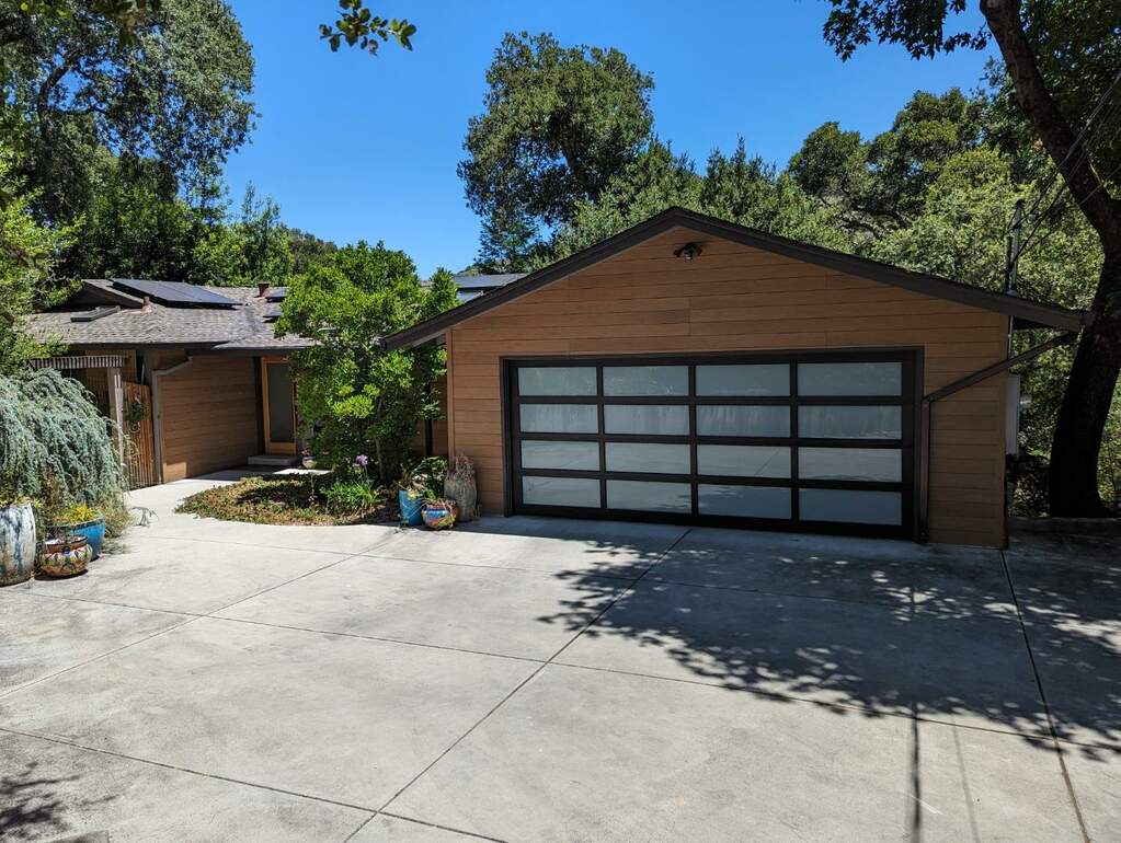 113 Foxwood Road, Portola Valley, CA 94028