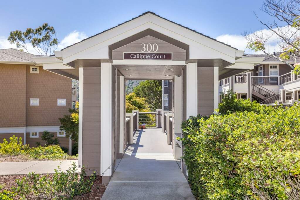 334 Callippe Court, Brisbane, CA 94005