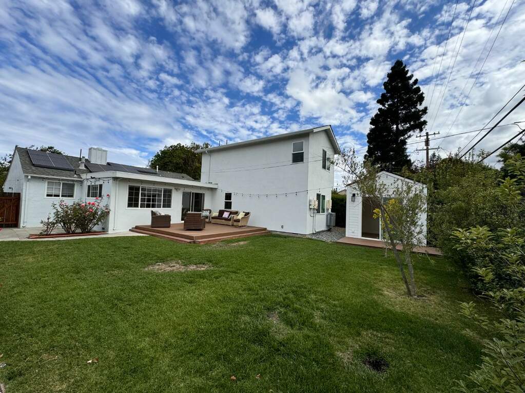 1634 Virginia Avenue, Redwood City, CA 94061