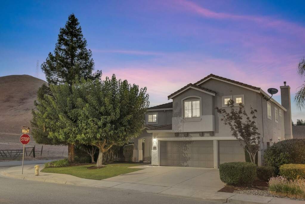 407 Whitney Way, Morgan Hill, CA 95037