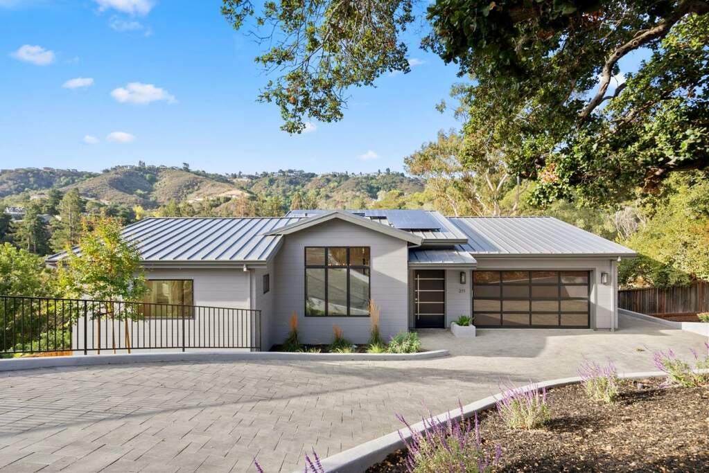 211 Beverly Drive, San Carlos, CA 94070