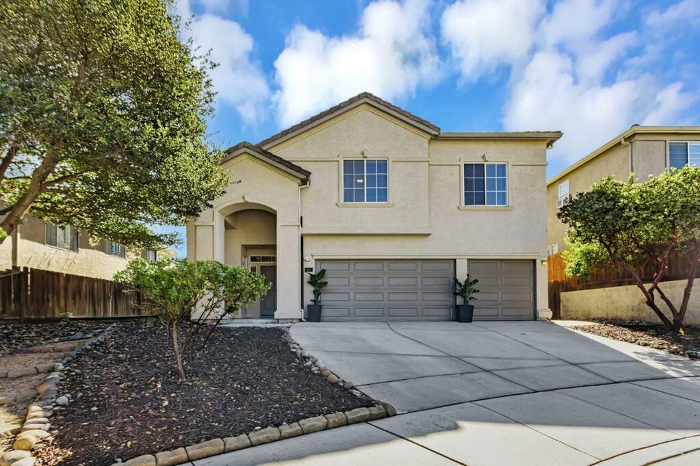 1641 Cobblestone Court, Hollister, CA 95023