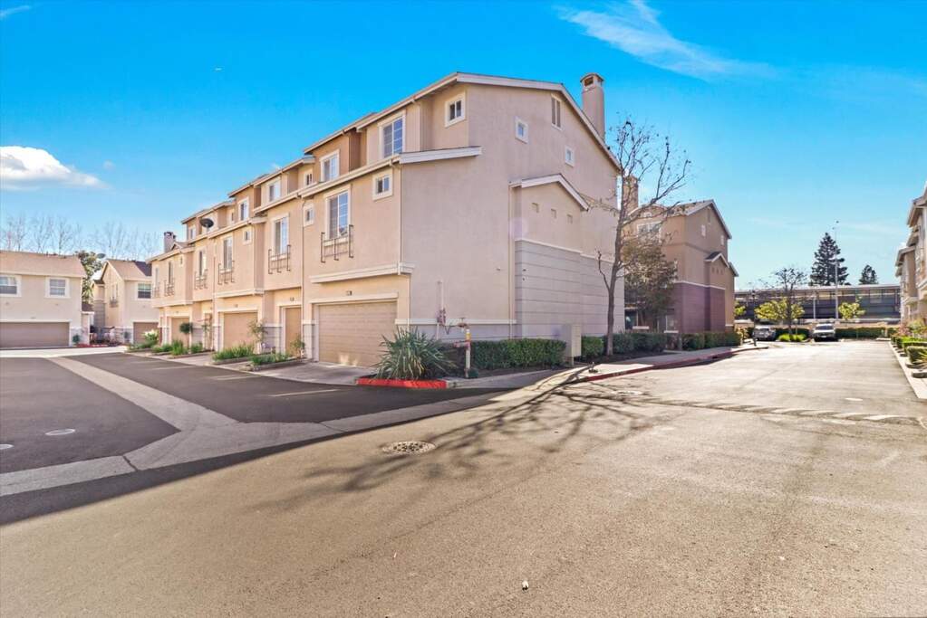 22657 Town Drive #6, Hayward, CA 94541