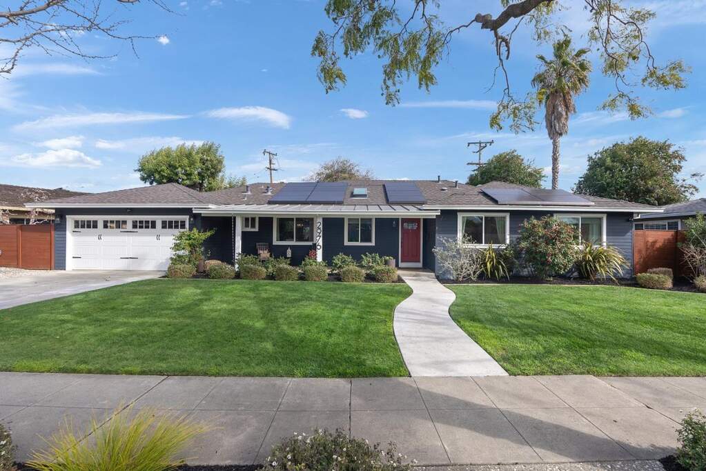 2976 Castle Drive, San Jose, CA 95125