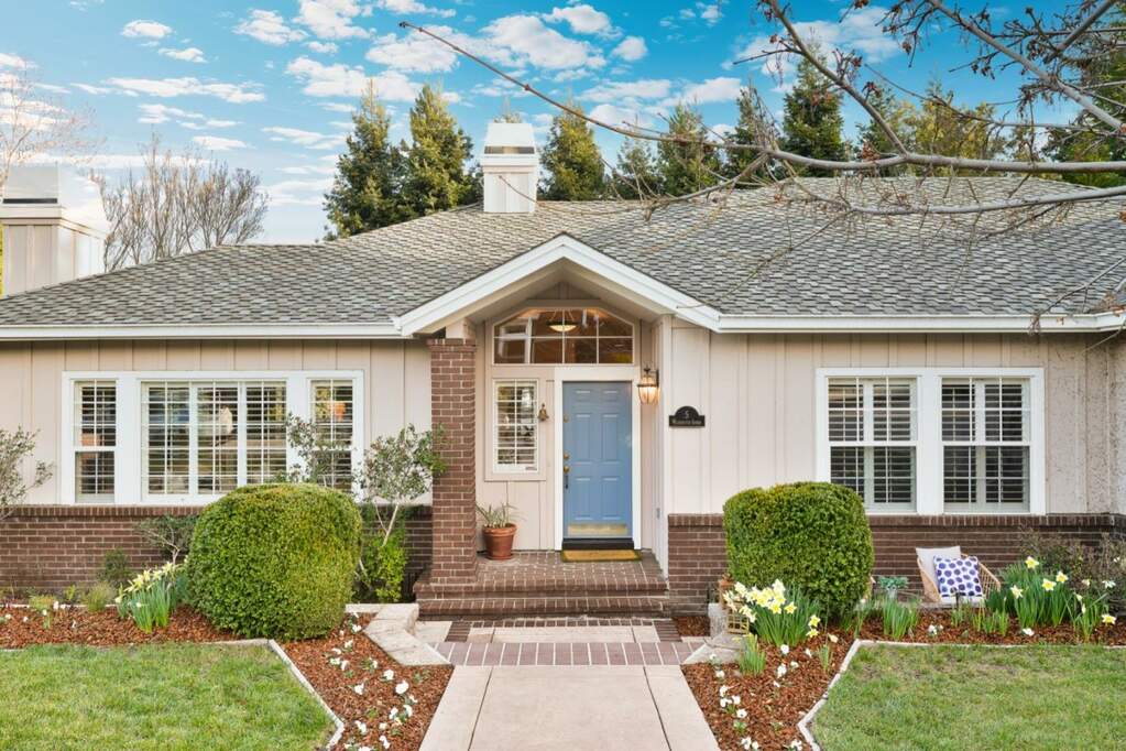 5 Wilmington Acres Court, Redwood City, CA 94062