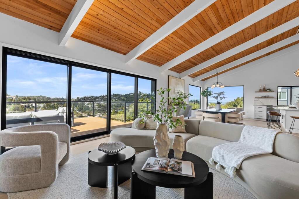 142 Coronado Avenue, San Carlos, CA 94070