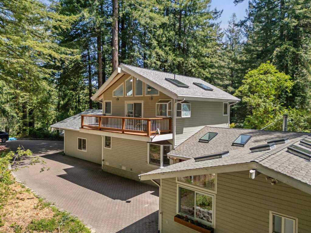 24751 Hutchinson Road, Los Gatos, CA 95033