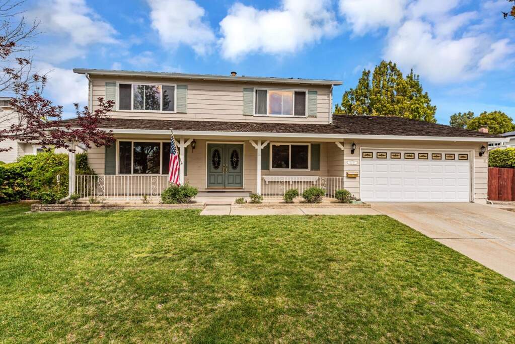21719 Beaven Drive, Cupertino, CA 95014