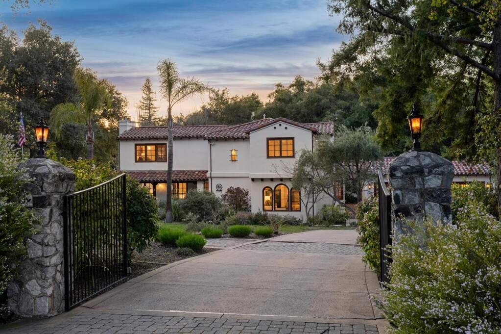 13875 Saratoga Avenue, Saratoga, CA 95070