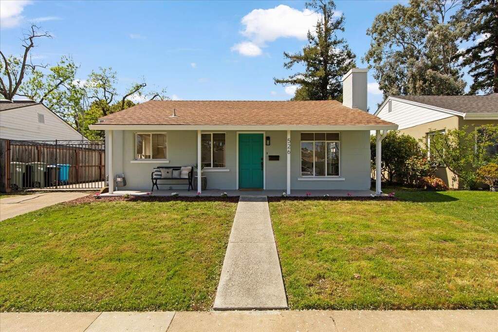 526 Lancaster Way, Redwood City, CA 94062
