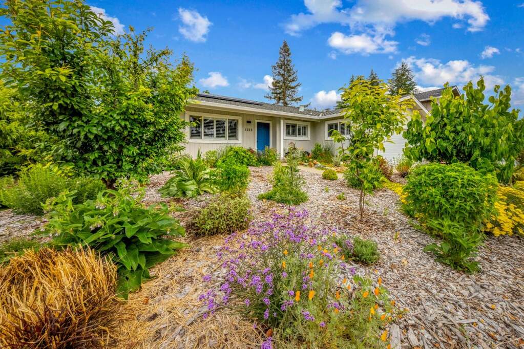 1015 Primrose Lane, Gilroy, CA 95020