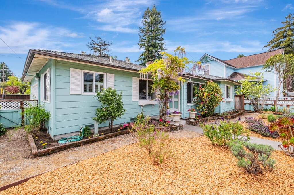 230 Grant Street, Santa Cruz, CA 95060