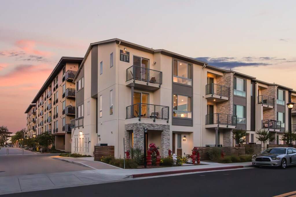 2013 Worthington Circle photo