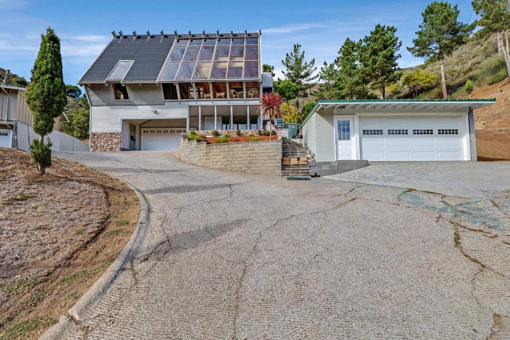 38 Cape Breton Court, Pacifica, CA 94044