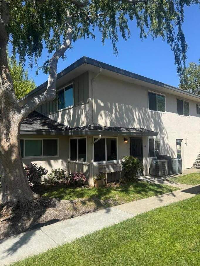 323 E Latimer Avenue #2, Campbell, CA 95008