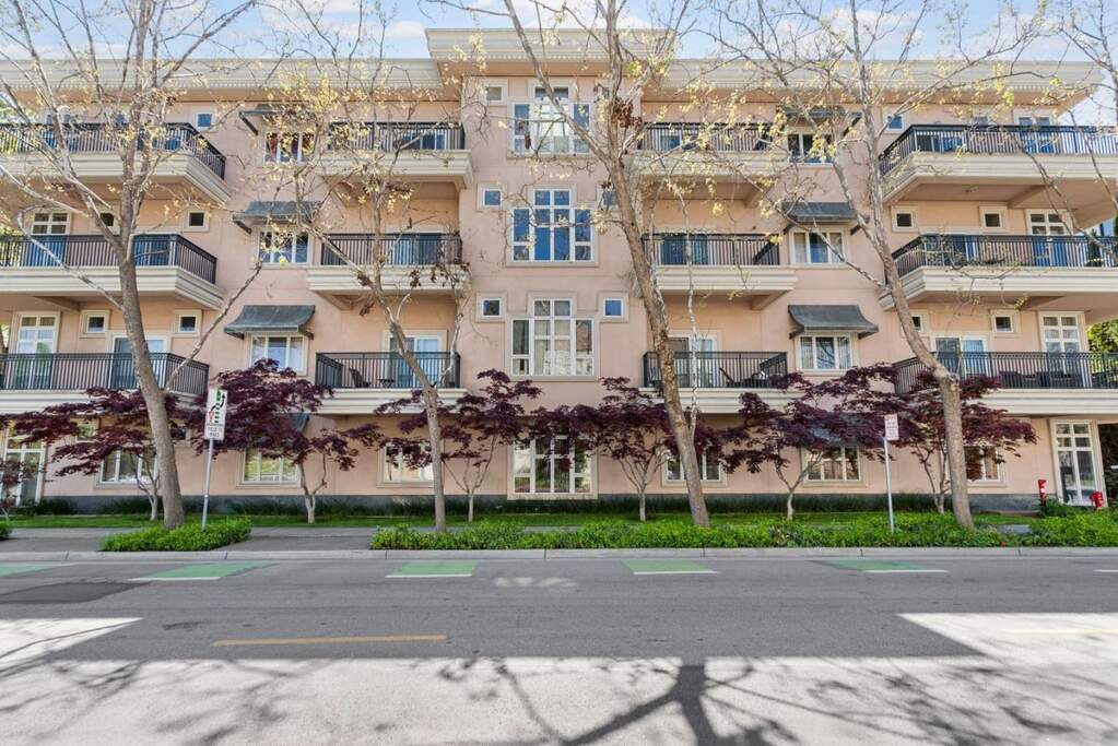 200 Sheridan Avenue #307 photo