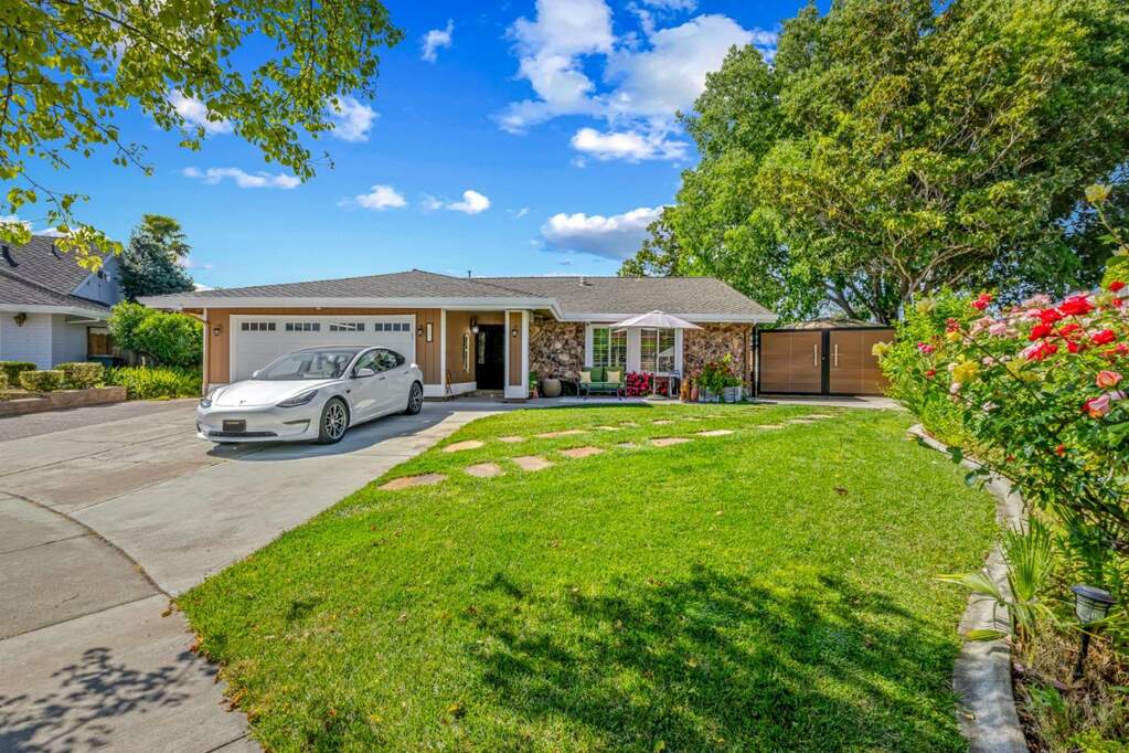 7593 Spruce Court, Gilroy, CA 95020