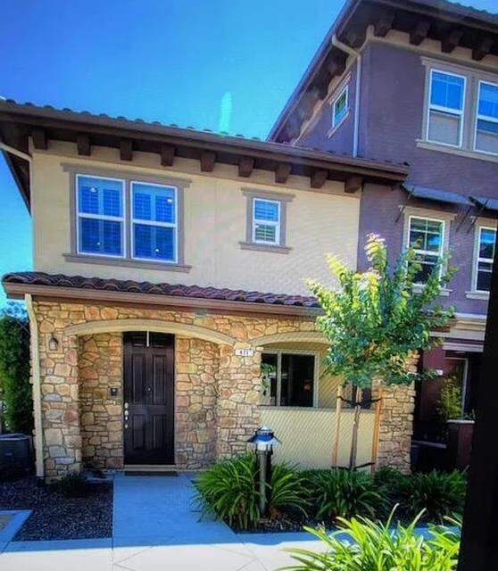 471 La Scena Place, San Jose, CA 95128