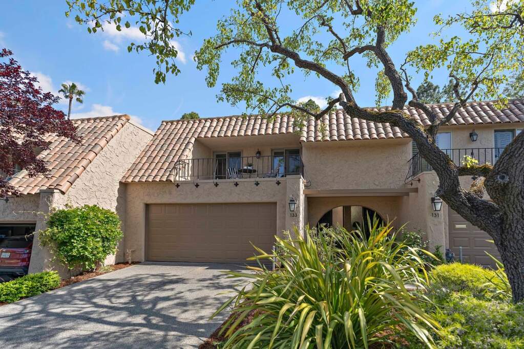133 El Porton, Los Gatos, CA 95032
