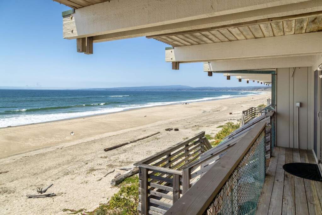 757 The Shore Line photo