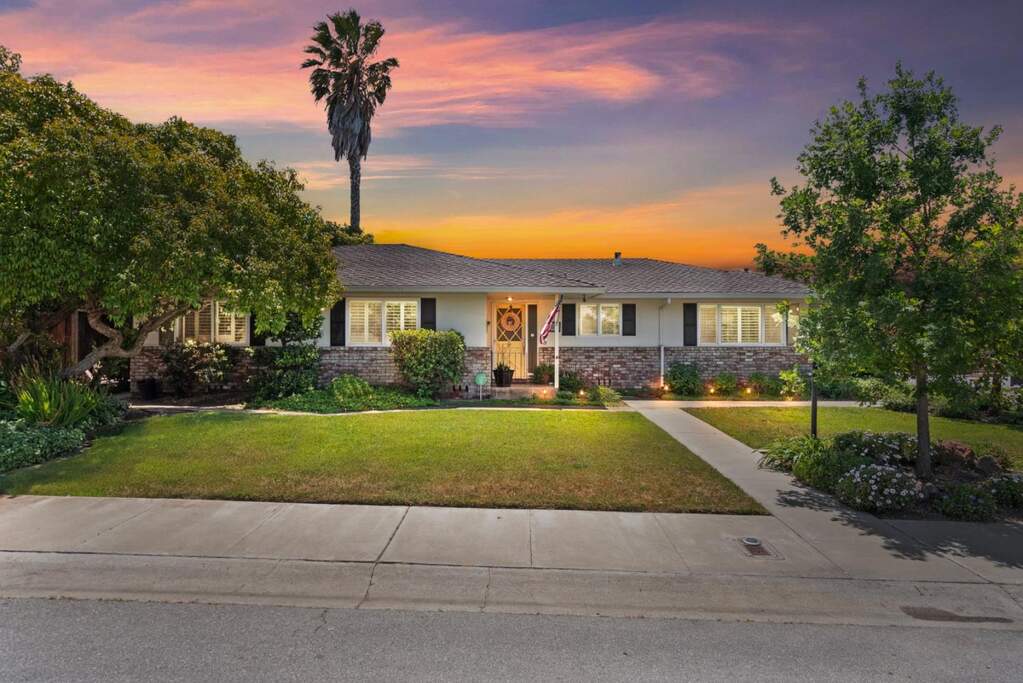 1111 Westward Drive, Hollister, CA 95023