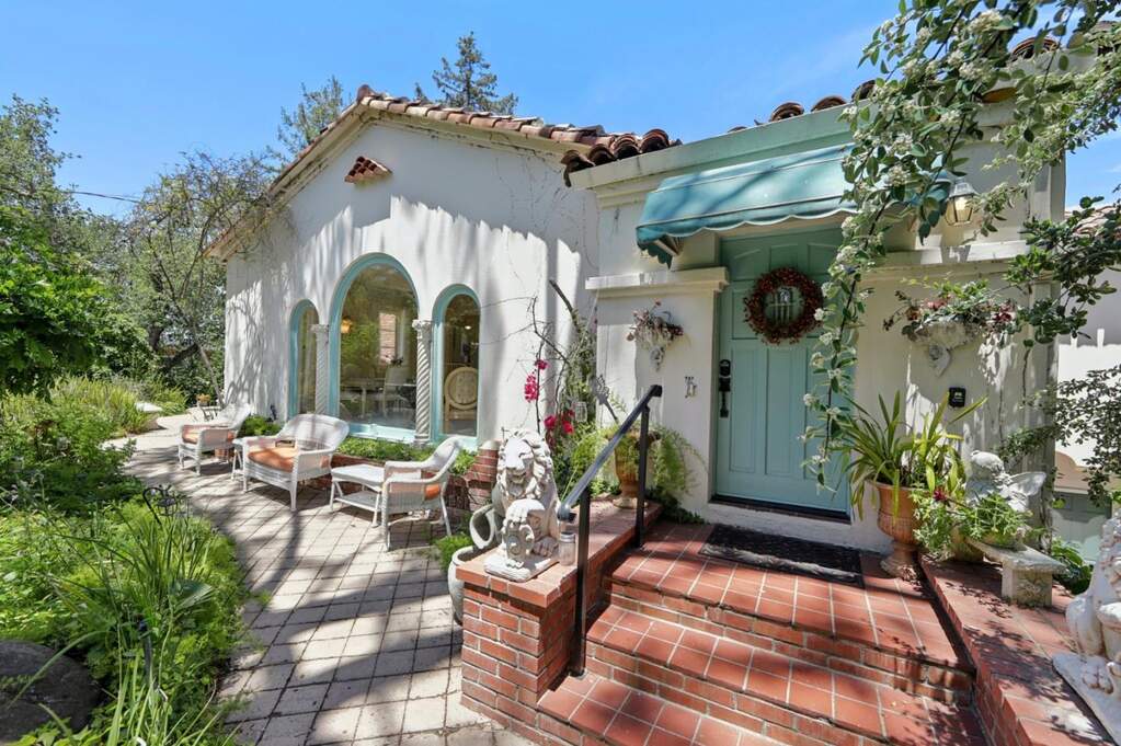 18211 Saratoga Los Gatos Road photo