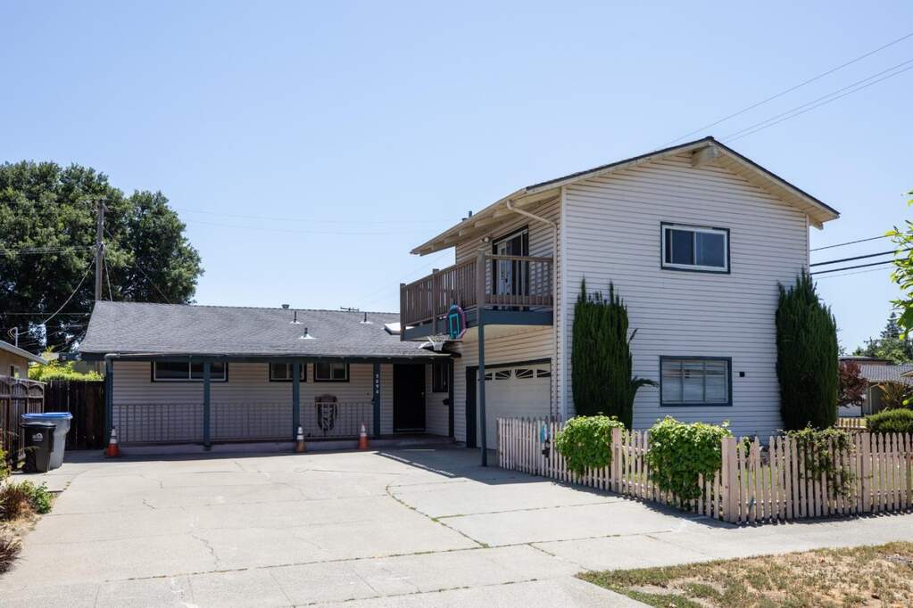 2090 Elmgrove Lane, San Jose, CA 95130