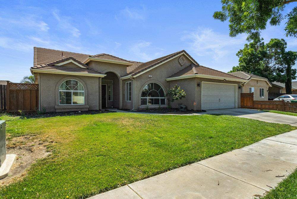 748 Ashbury Court, Los Banos, CA 93635