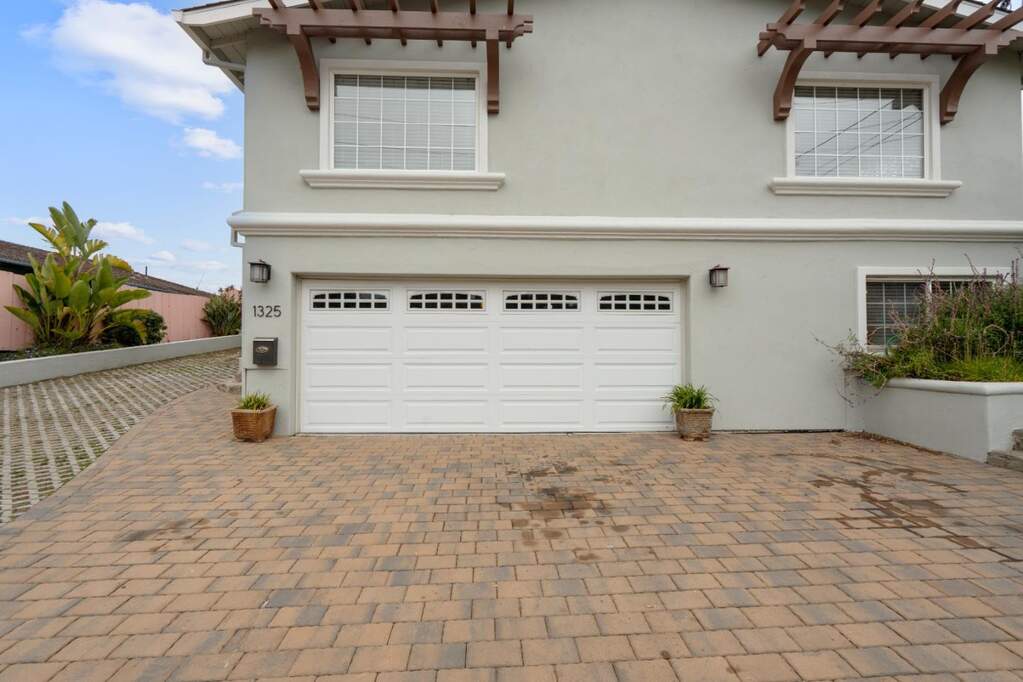 1325 Kimball Avenue, Seaside, CA 93955