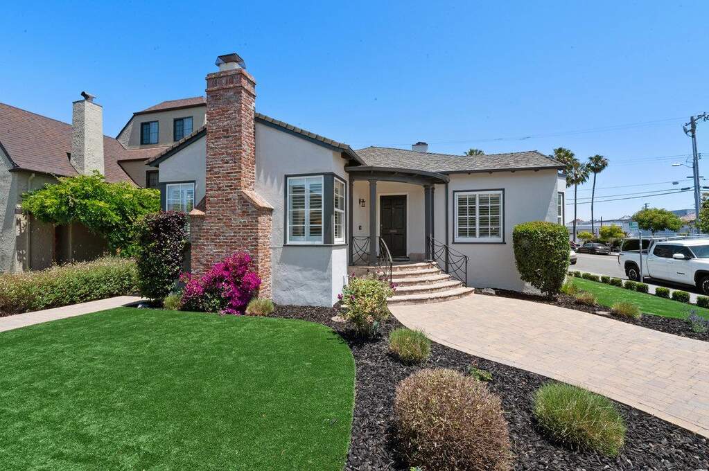 400 Magnolia Avenue, Millbrae, CA 94030
