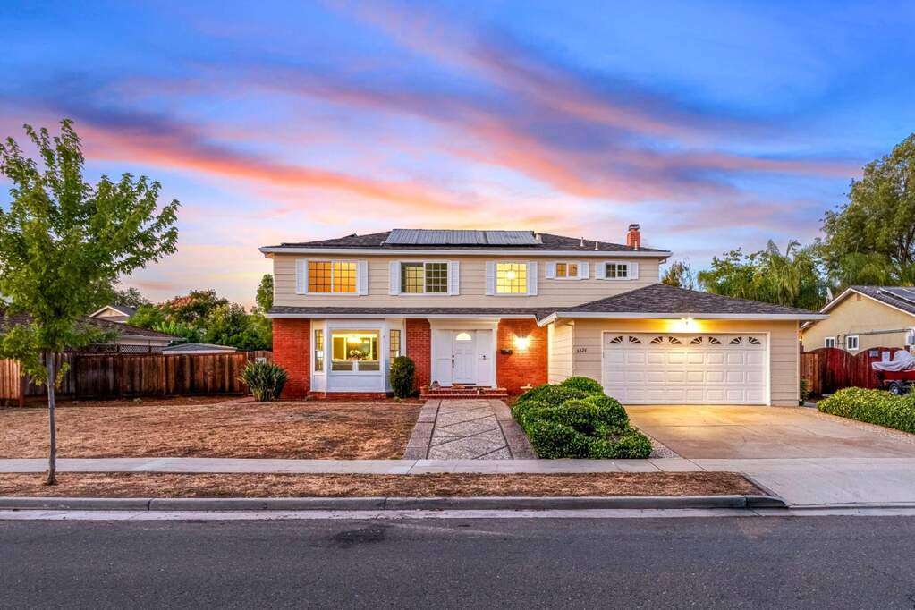 6826 Glenview Drive, San Jose, CA 95120