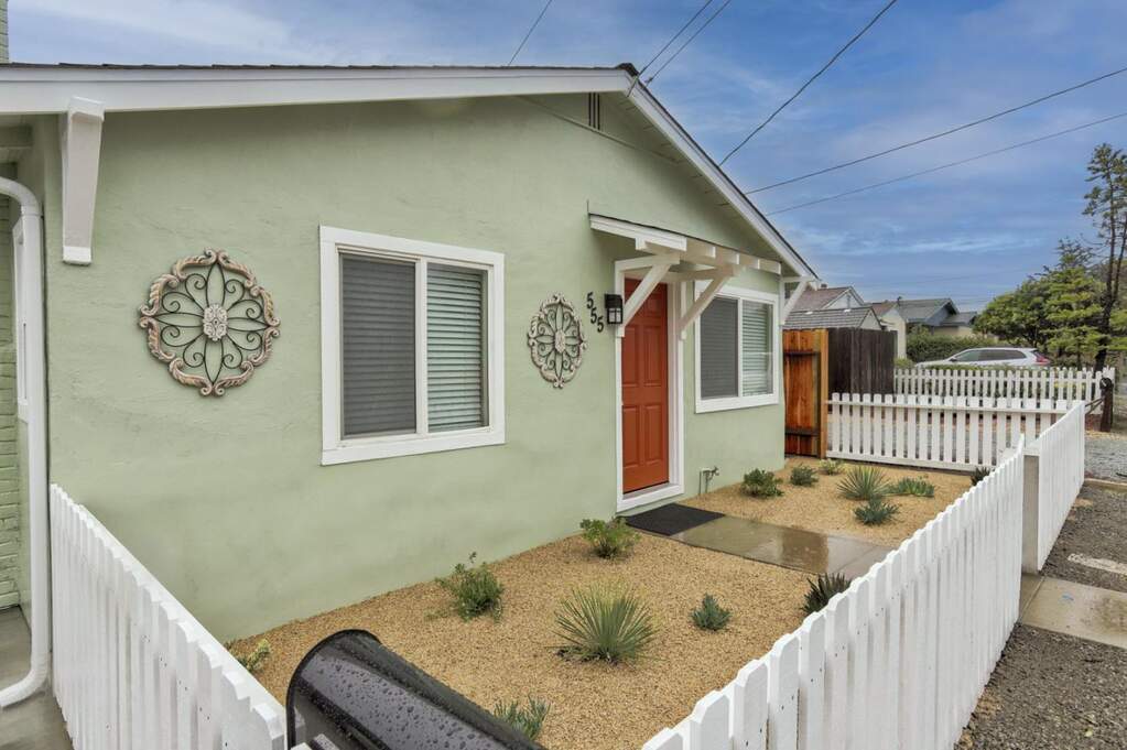 555 Williams Avenue photo