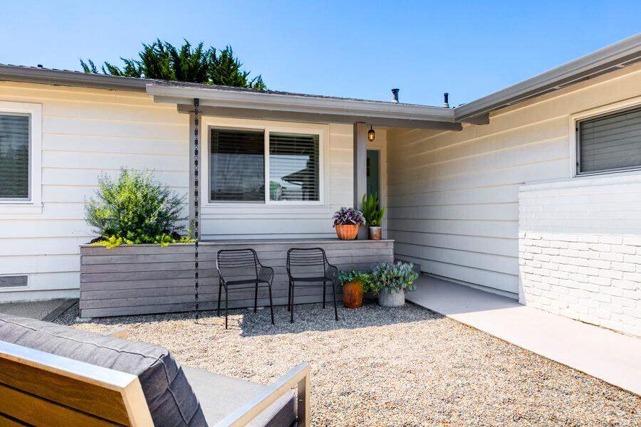 5090 Chiquita Way, Soquel, CA 95073