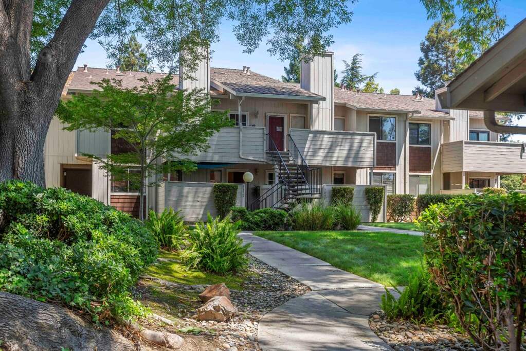 3852 Panda Place, San Jose, CA 95117